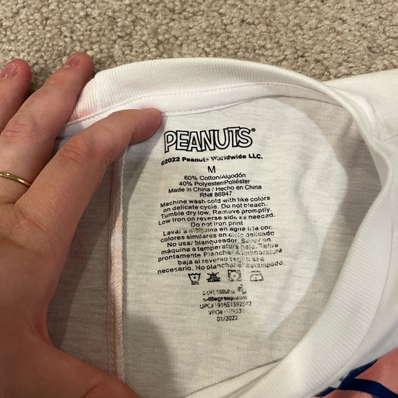 Peanuts Split Design Graphic Tee - Picture 5 of 6